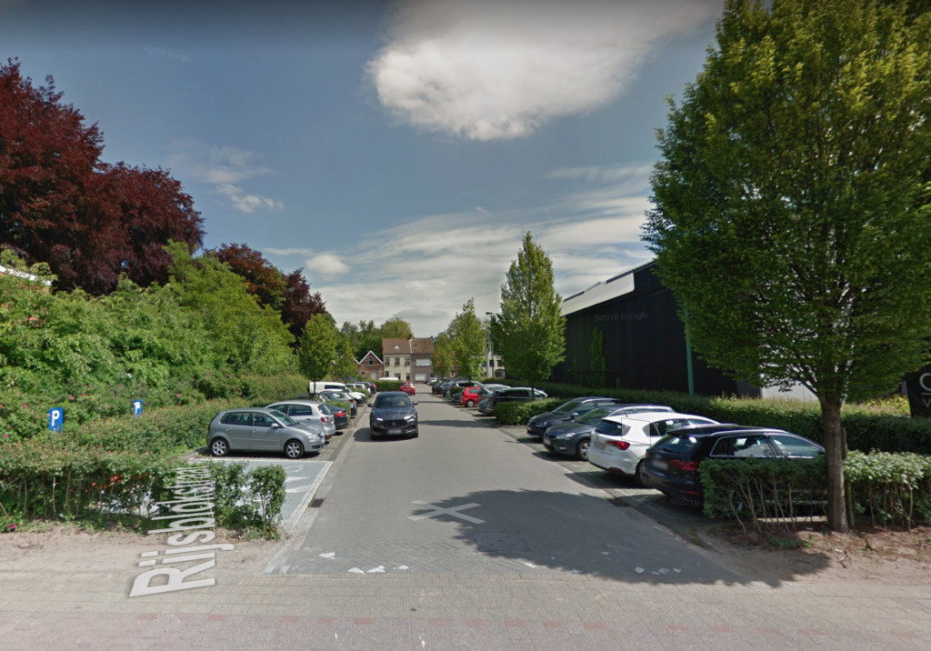 Rijsblokstraat toegang via Brasschaatsebaan